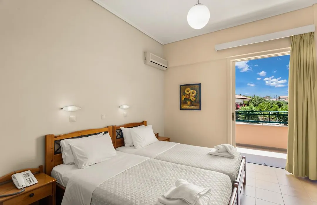 Lefktron Hotel-1