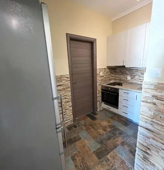 Jacuzzi Suites-1