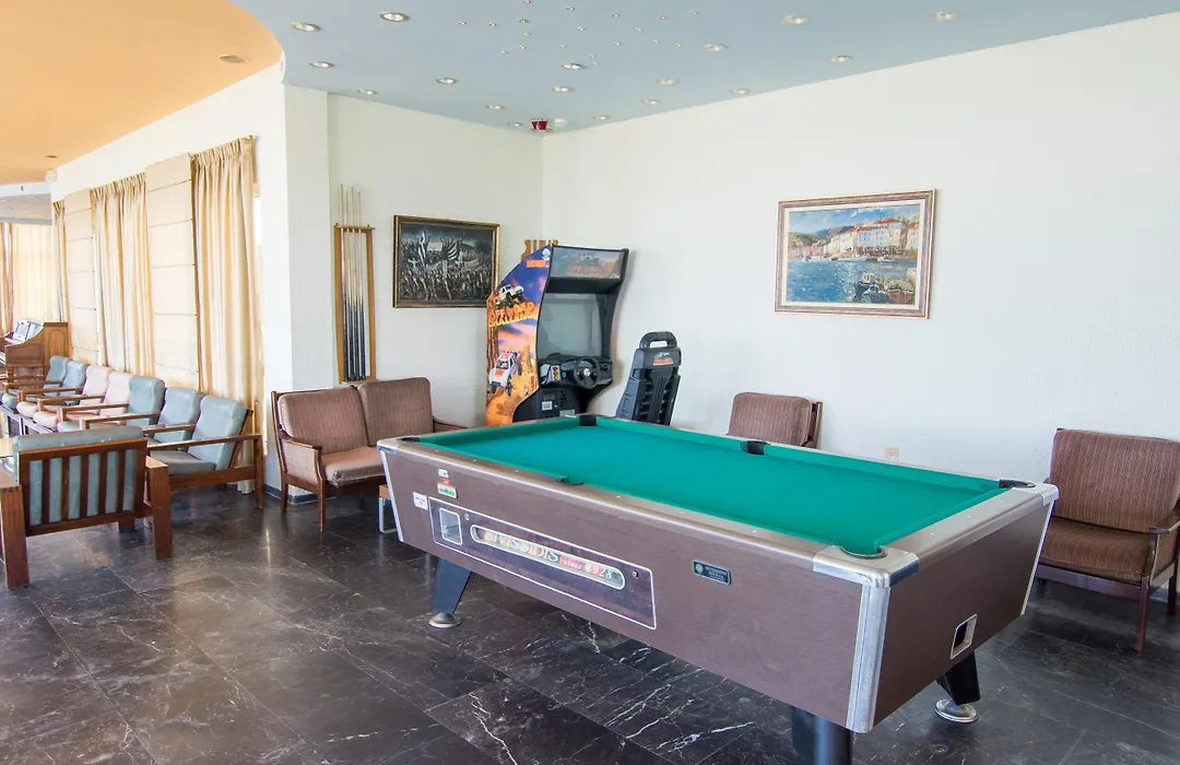 Alexandros Hotel-1