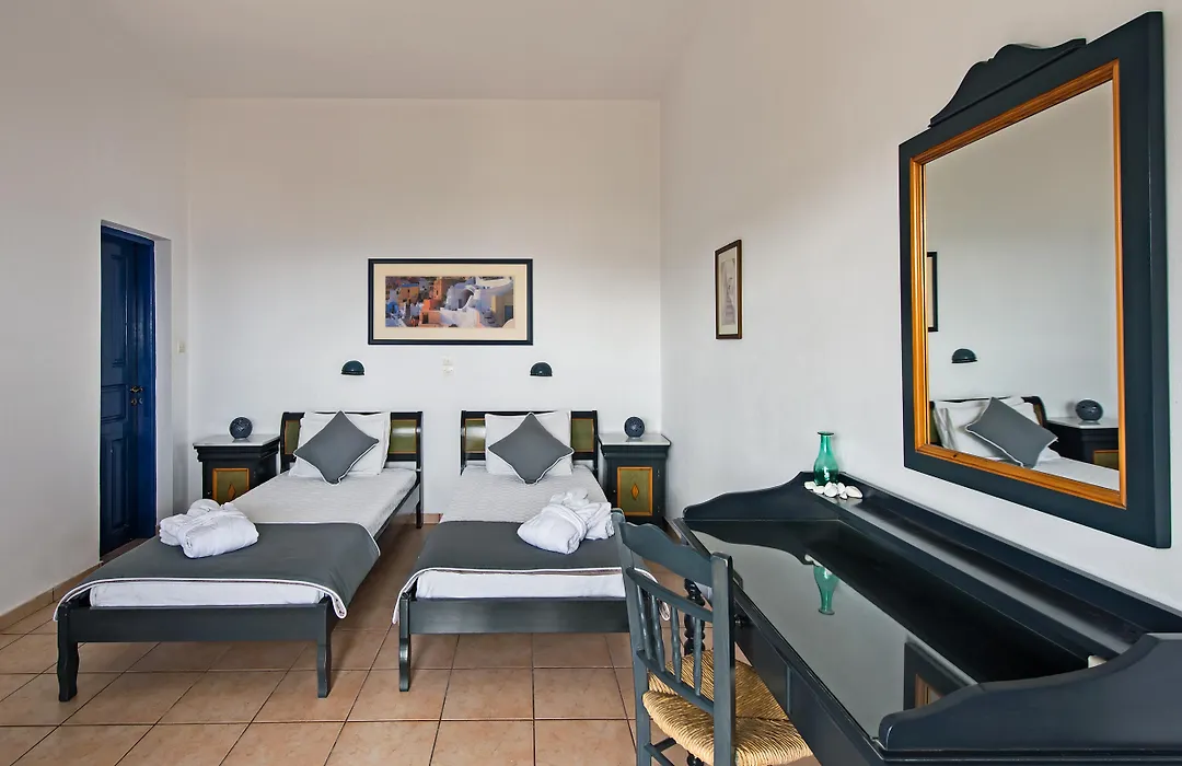 Apanemo Hotel & Suites-1