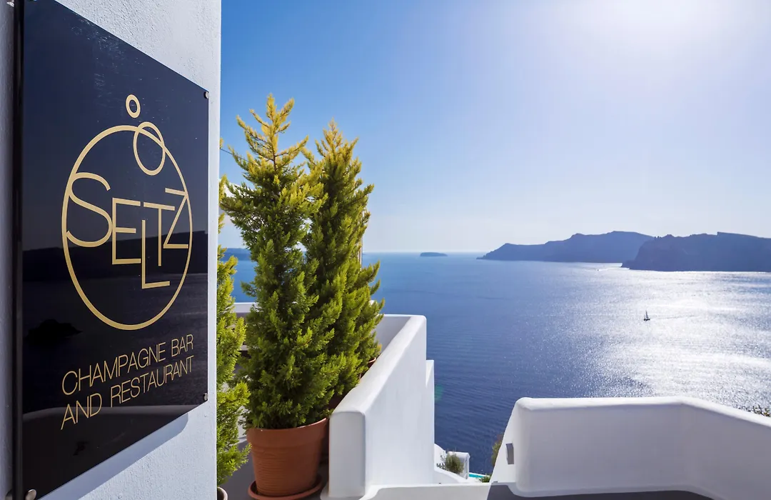 Katikies Santorini - The Leading Hotels Of The World-1