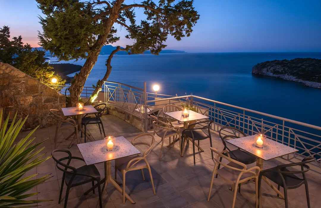 Mistral Mare Hotel-1