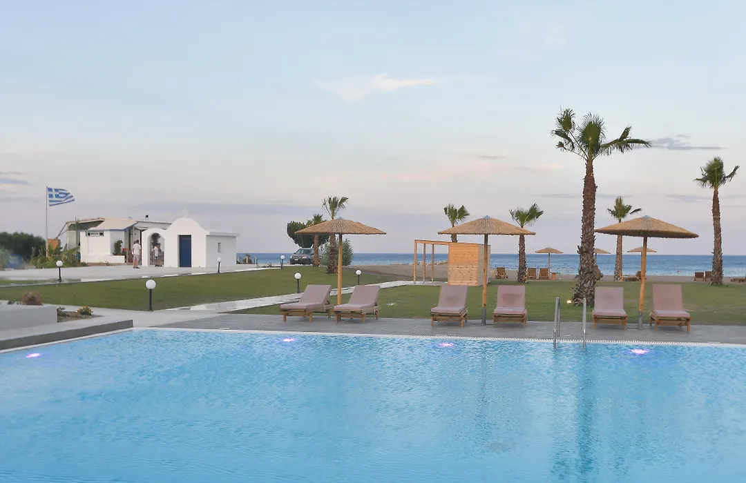 Evita Bay-1