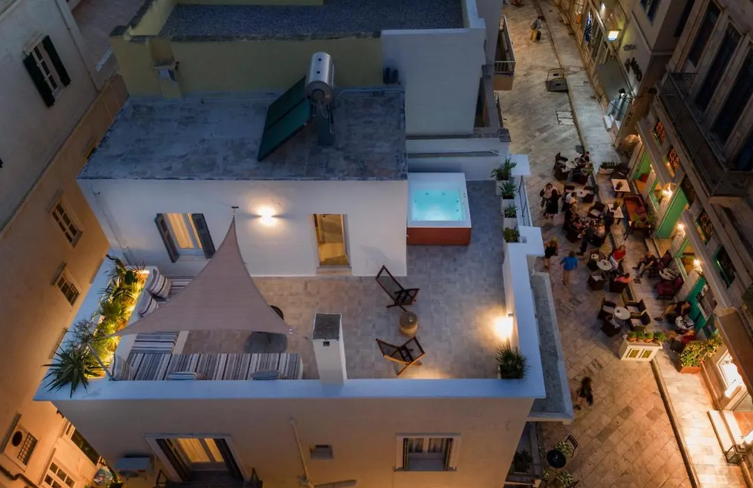 Nomadic Cozy Rooms-1
