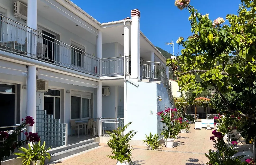 Villa Romantika-1