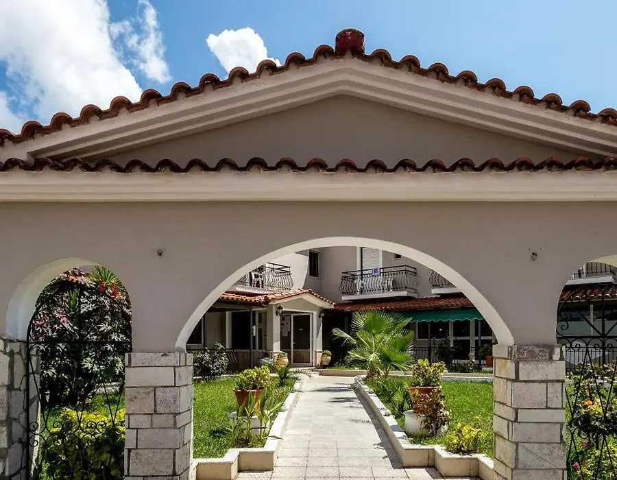 Perkes Hotel Complex (Adults Only)-1