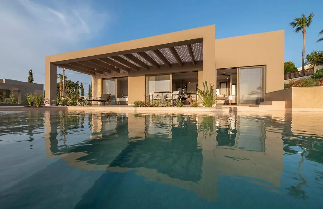 Maravilla Luxury Living & Spa-1