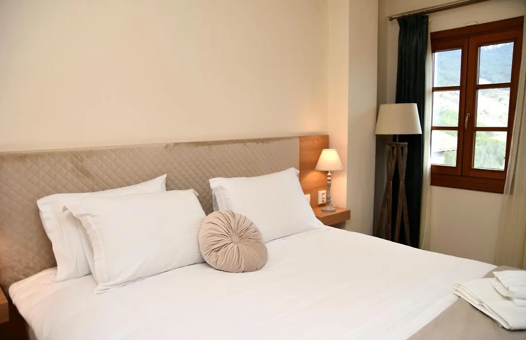 Nuca Guesthouse-1