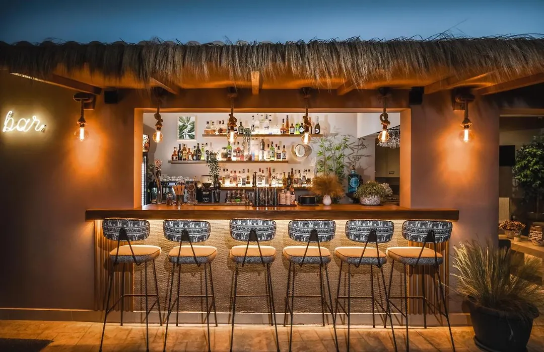 Vice Hotel-1