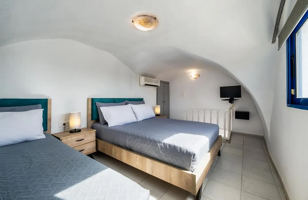 Honeymoon Beach Studios-1