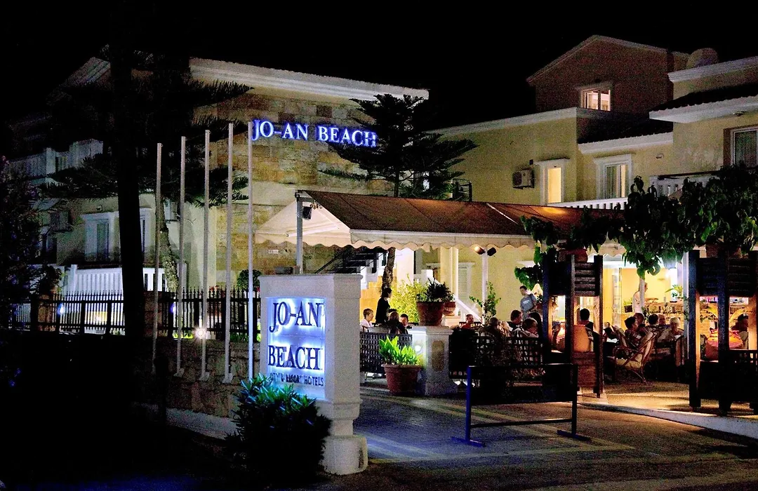 Jo An Beach Hotel-1