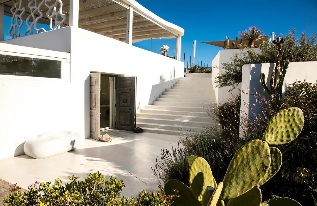 Cavo Tagoo Santorini-1
