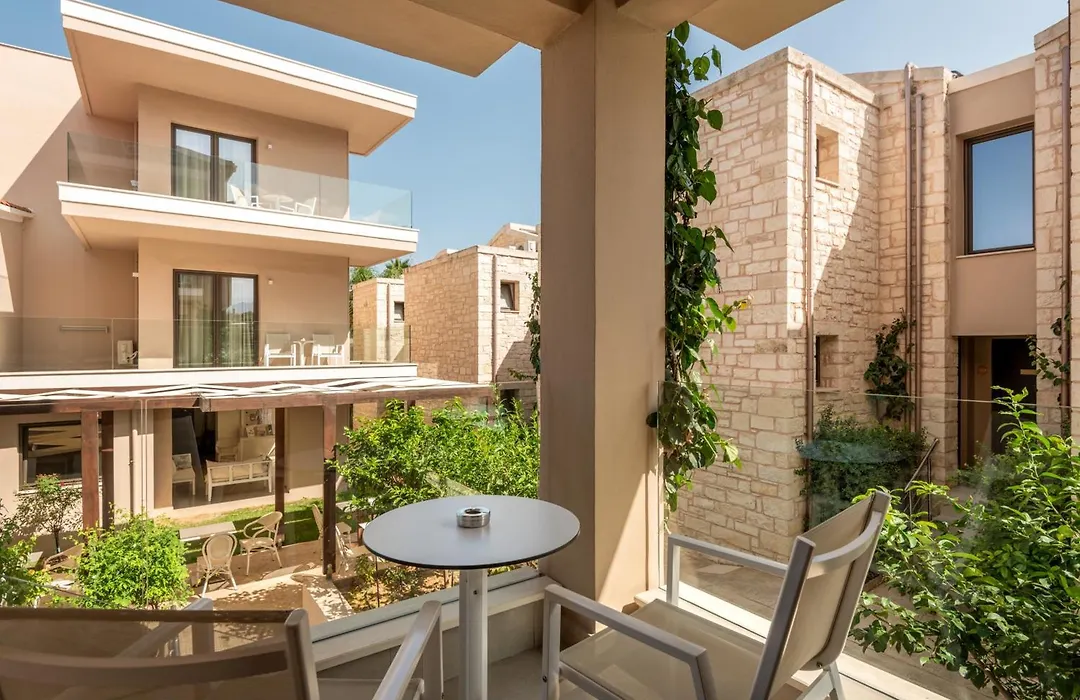 Airis Boutique Hotel & Suites - For Adults Only-1