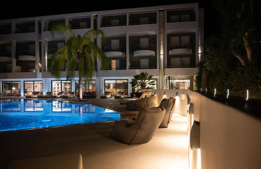 Flisvos Royal Hotel & Suites-1