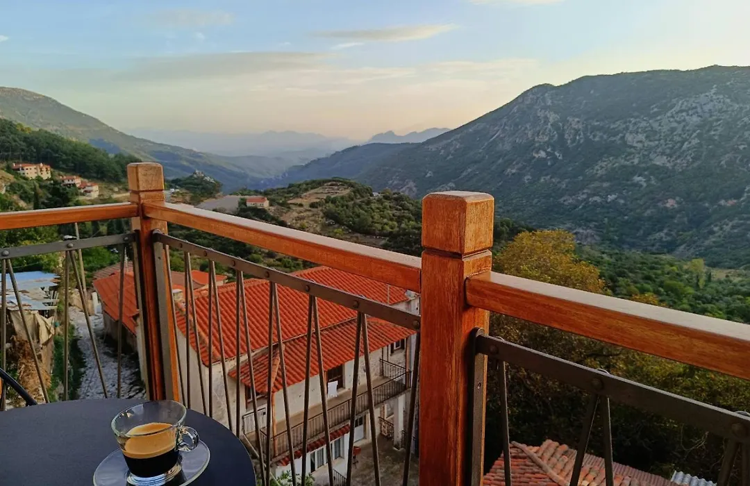 Casagli Luxury Suites-1
