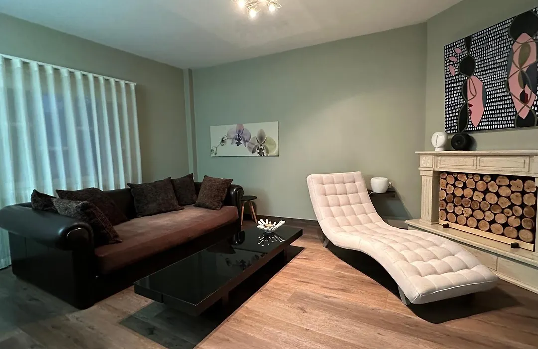 Elegant Apartment In Ioannina-1