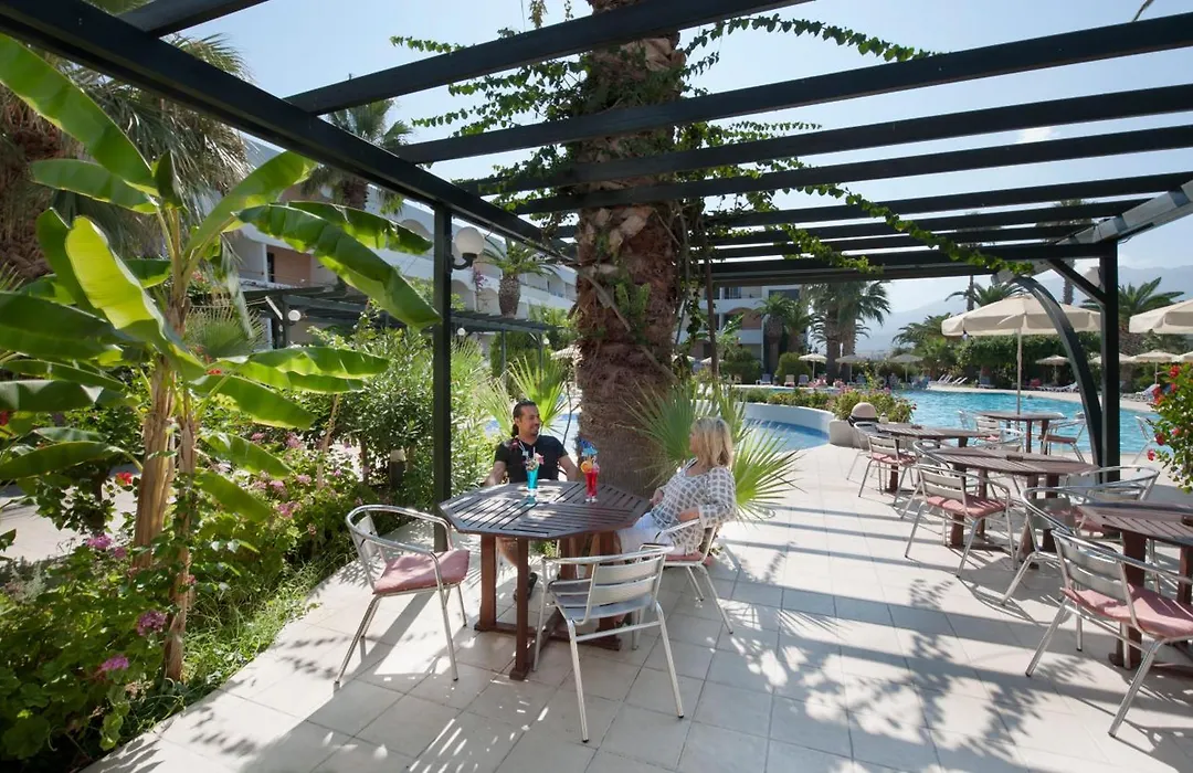 Tigaki Beach Hotel-1