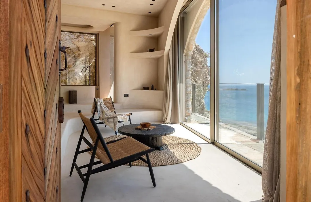 Stone Luxury Suites - Adults Only-1