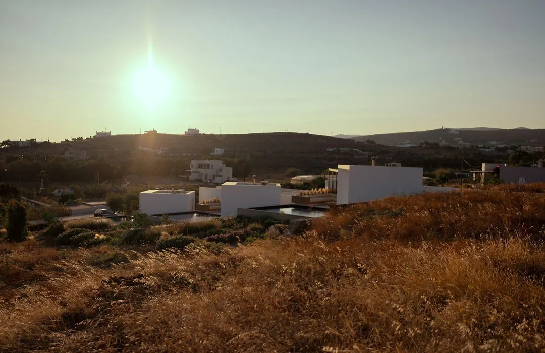 Pnoes Tinos-1