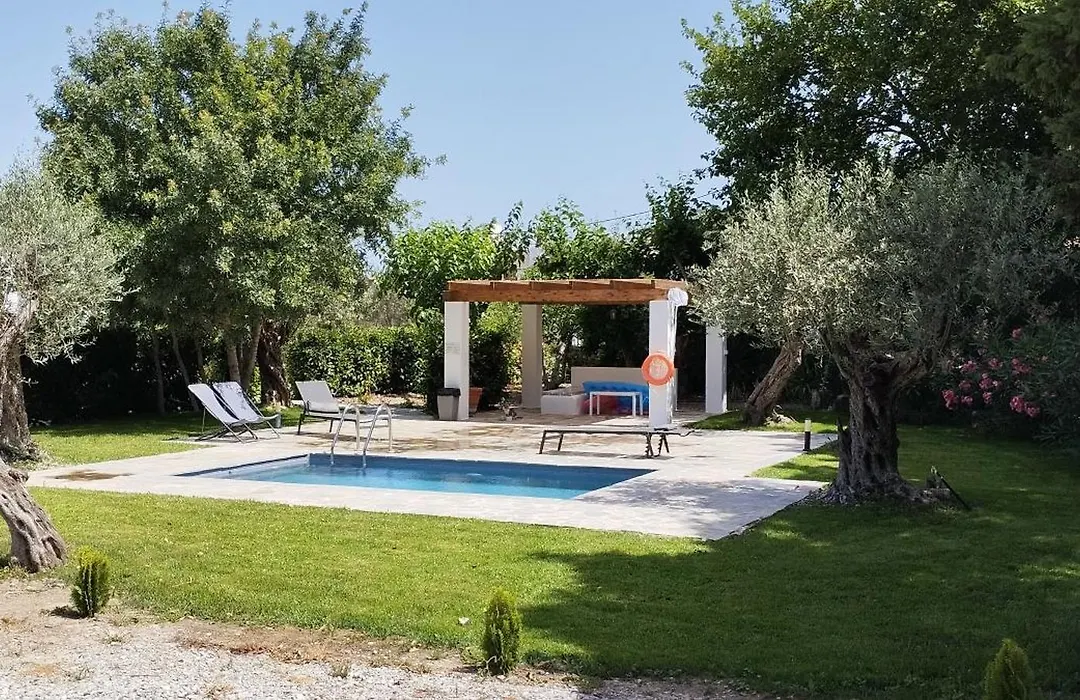 Elia Suites-1