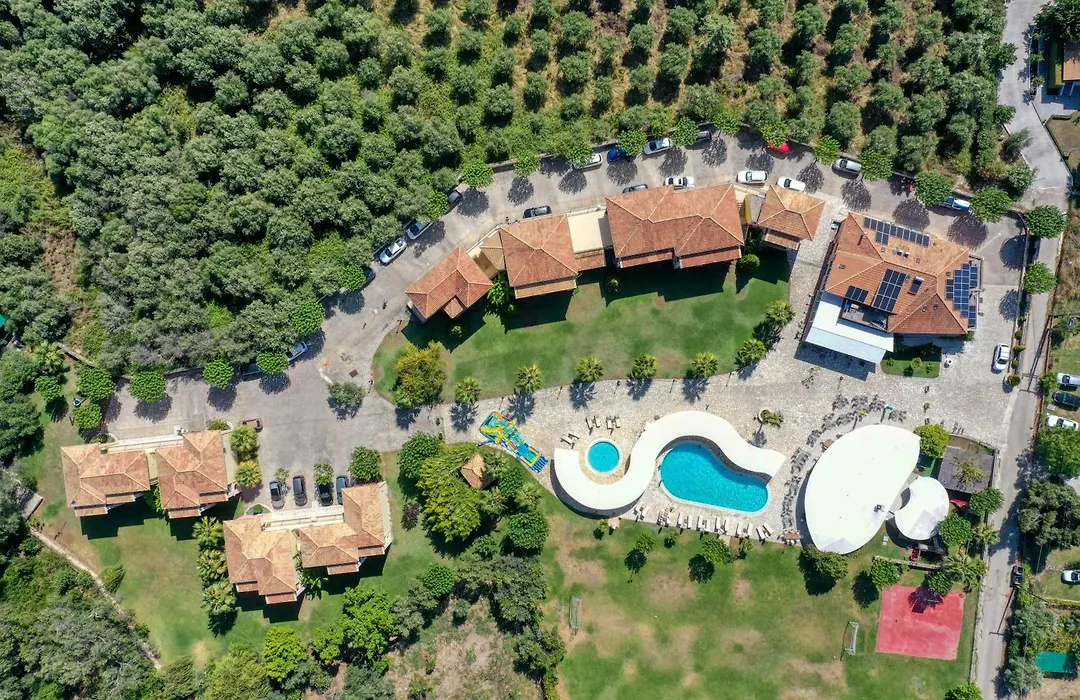 Perdika Resort-1
