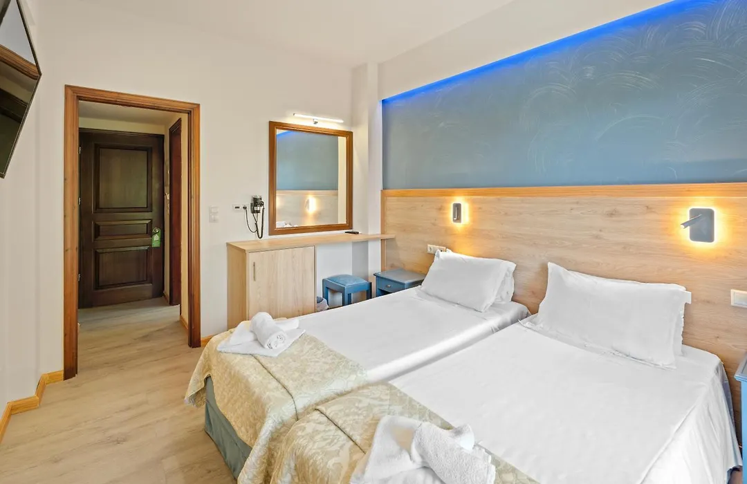 Fiori Hotel-1