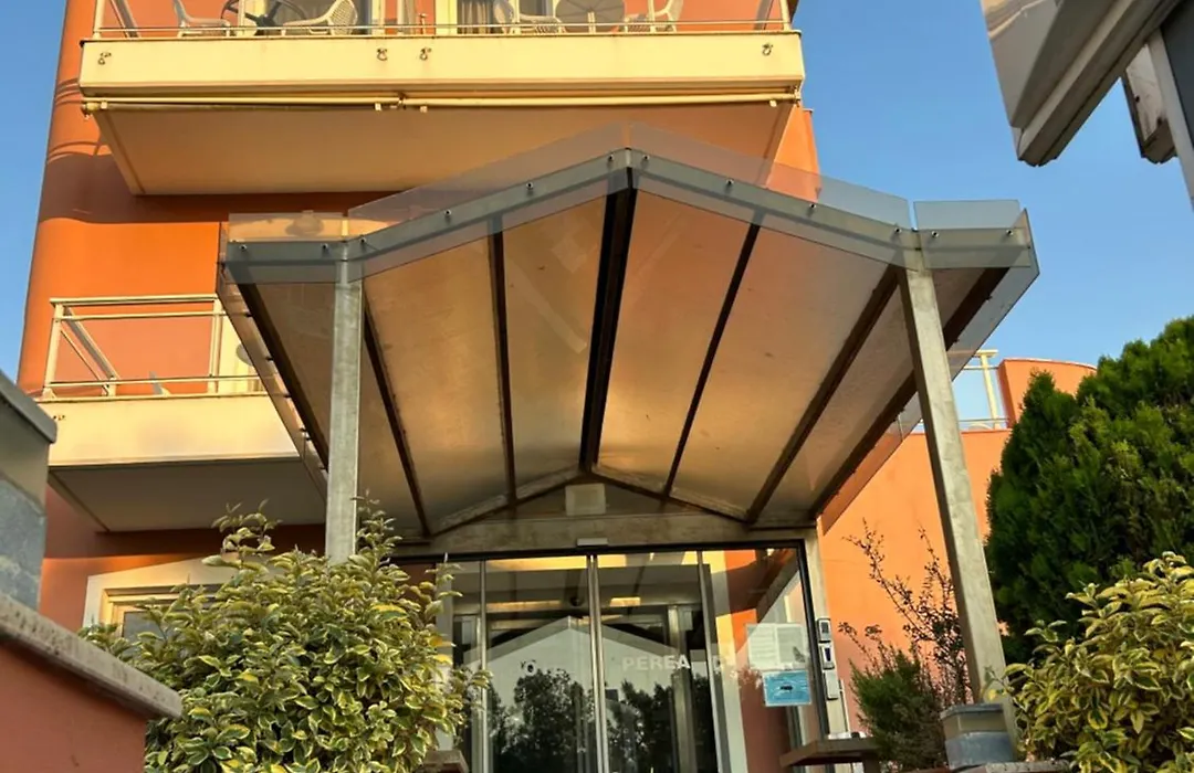 Perea Hotel-1