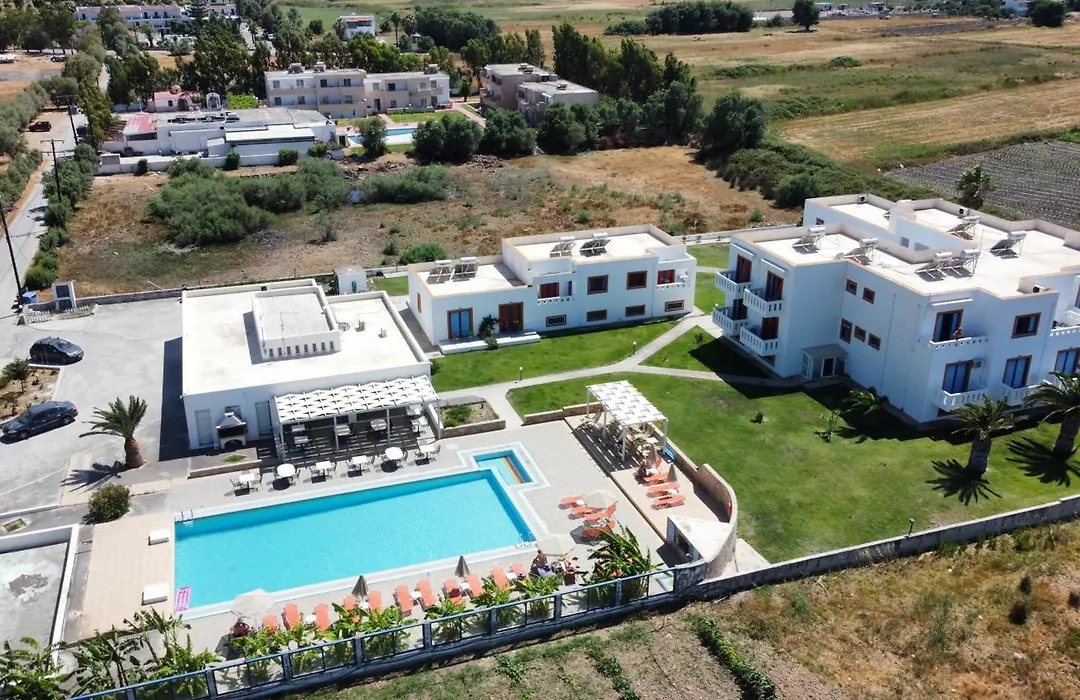 Bouradanis Art Hotel-1