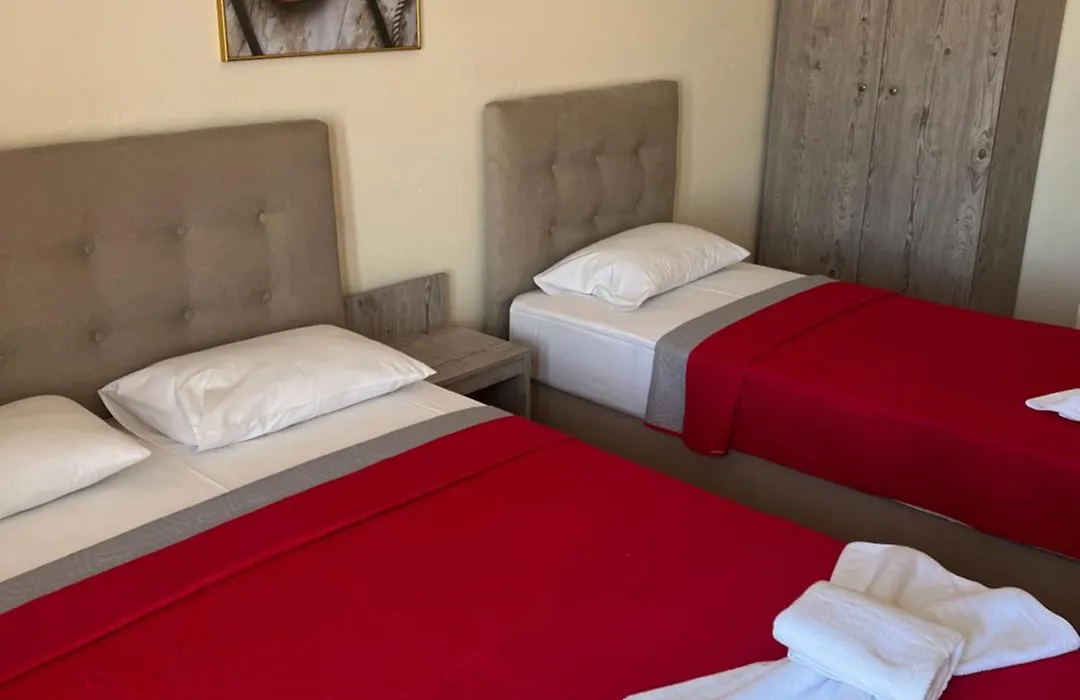 Simotel Ermis-1
