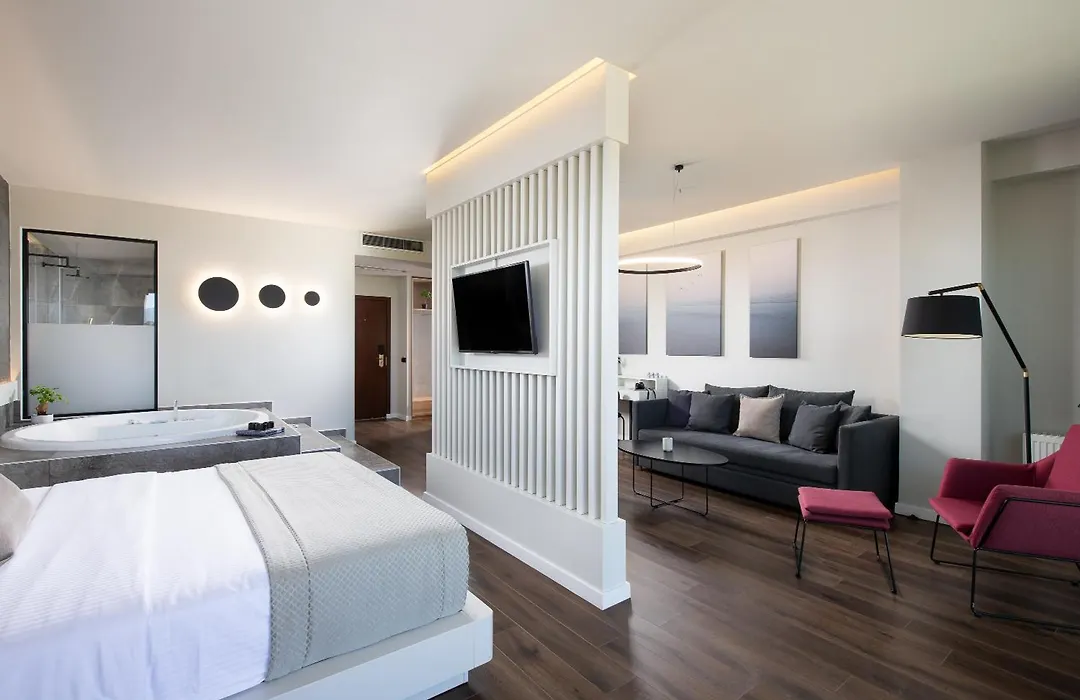 Heaven Hotel Thessaloniki Airport-1
