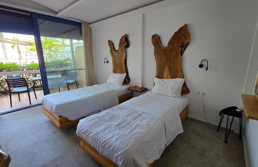 Ianos Hotel-1