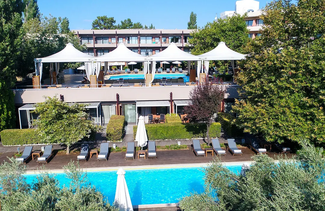 Alexander Beach Hotel & Spa-1