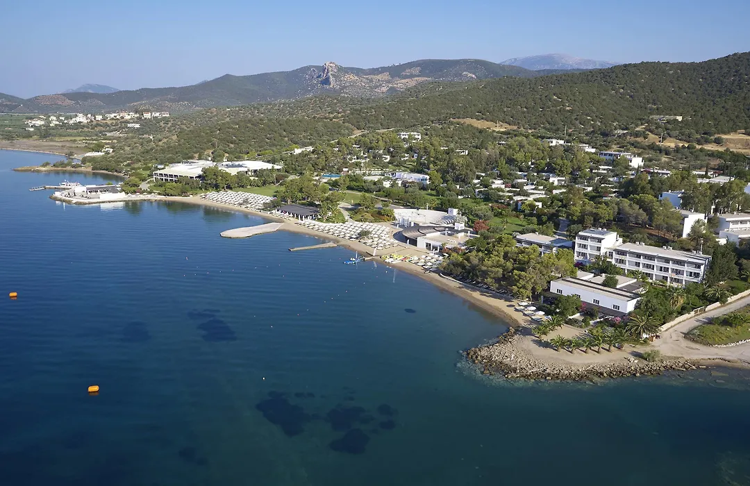 Hydra Beach Resort-1