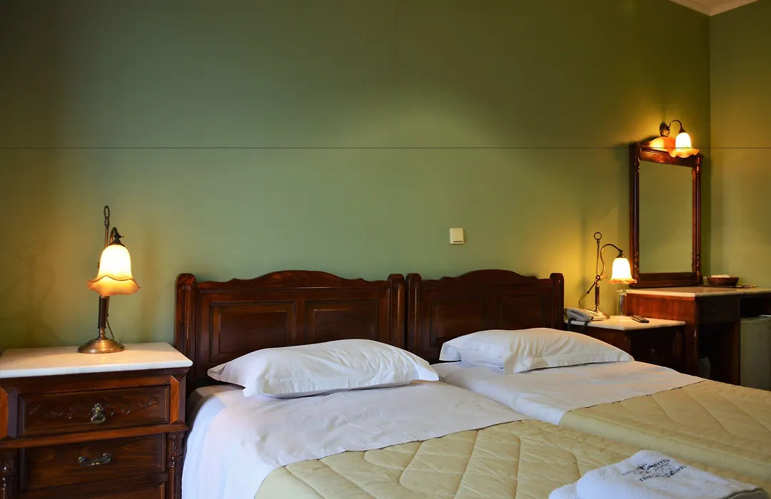 Ilion Hotel-1