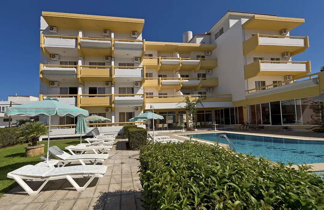 Trianta Hotel Apartments-1
