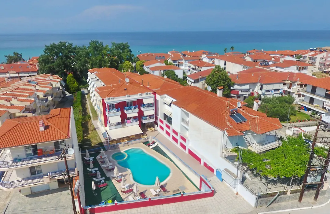 Summer Dream Hotel-1