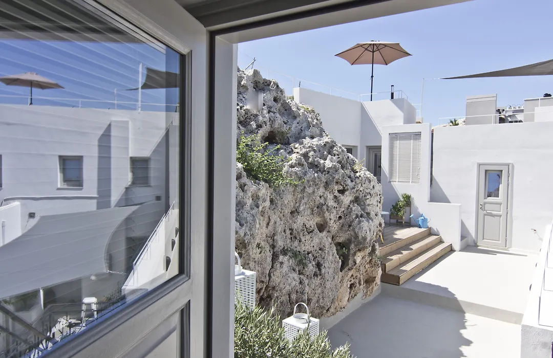 Lindos Comfy Suites-1