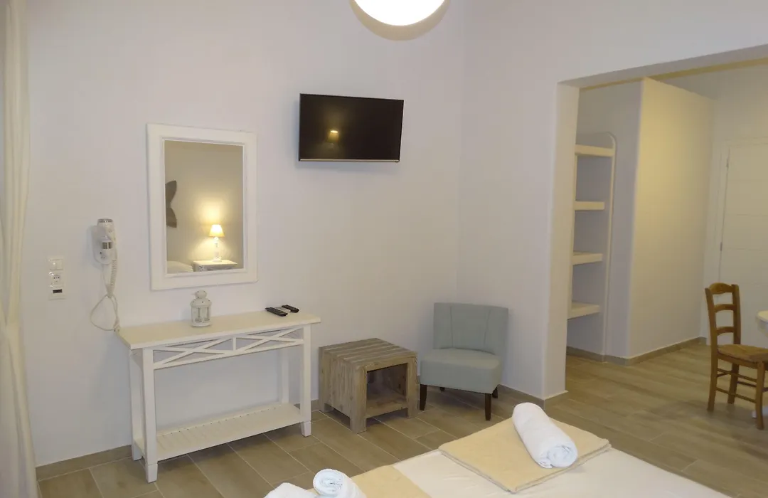 Naxos Lane Center-1