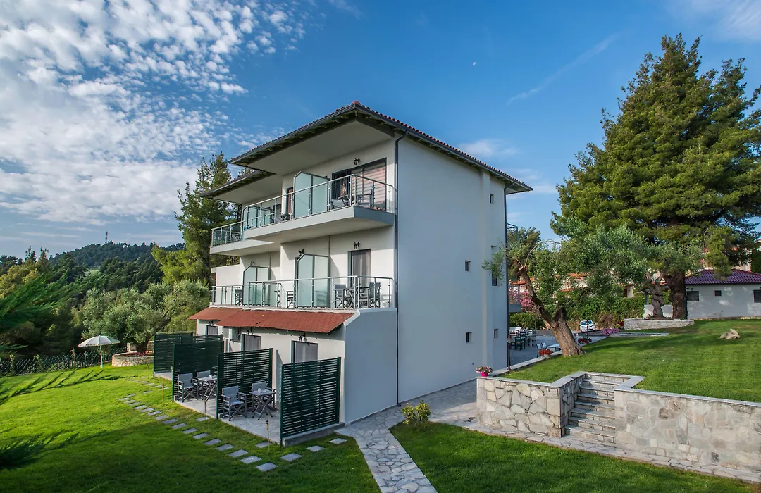 Mirabilia Boutique Hotel-1