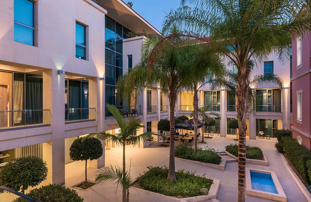 Trianon Luxury Apartments & Suites-1
