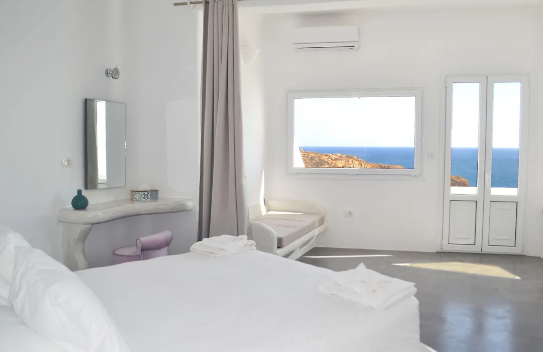 Golden Beach Resort Anafi-1