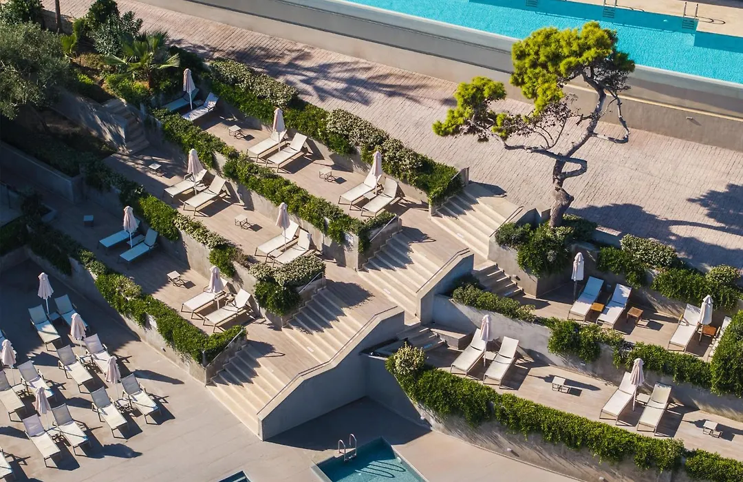Alexandra Beach Resort & Spa-1