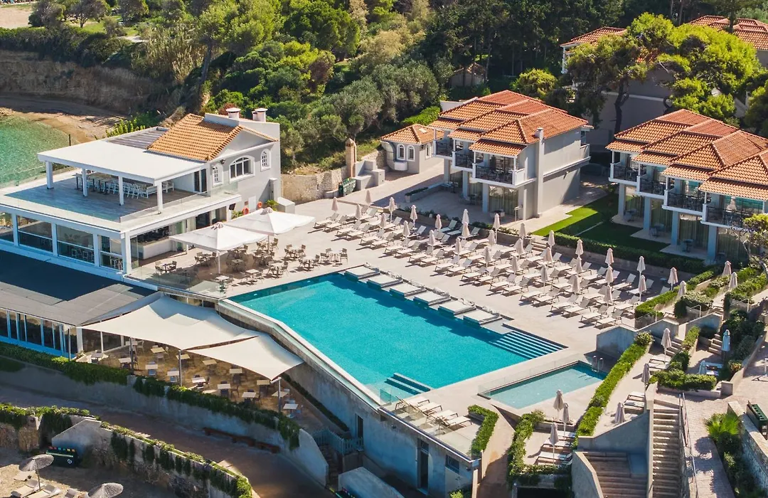Alexandra Beach Resort & Spa-1