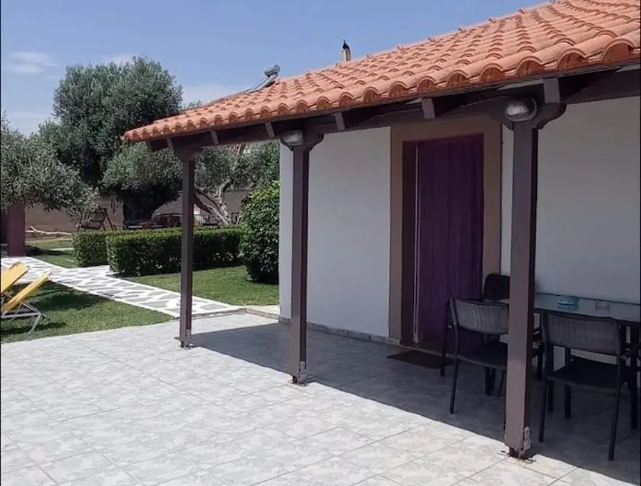 Makris Studios-1