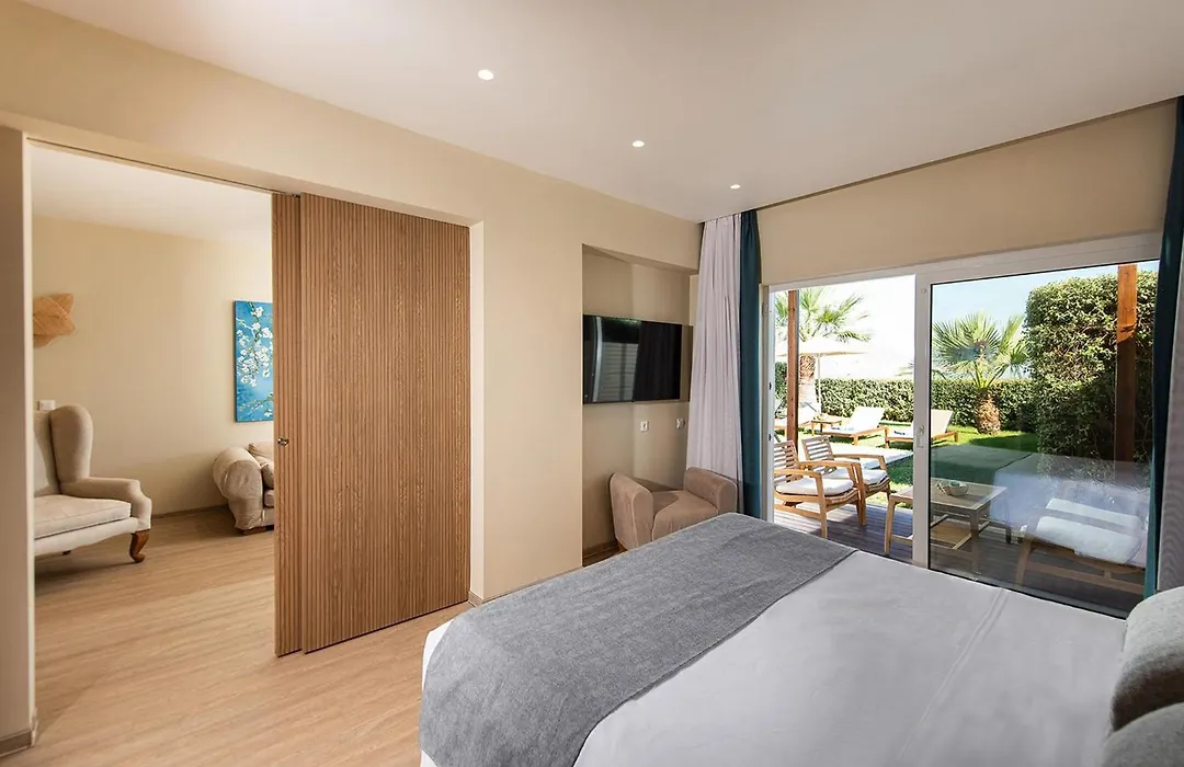 Pilot Beach Resort-1