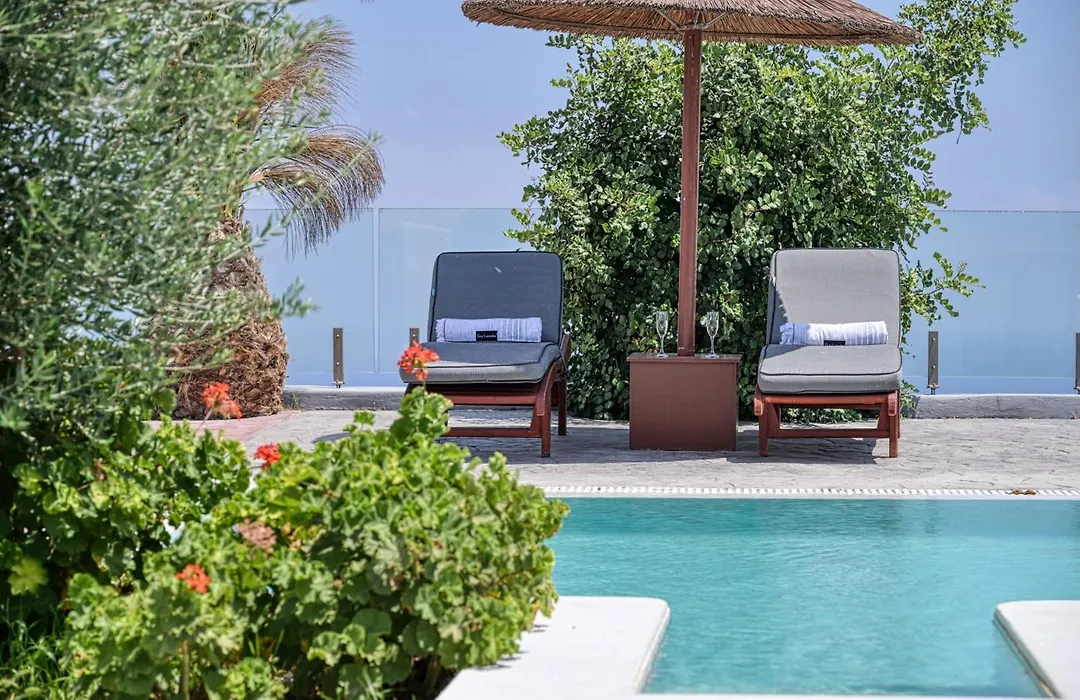 Splendour Hotel And Suites-1