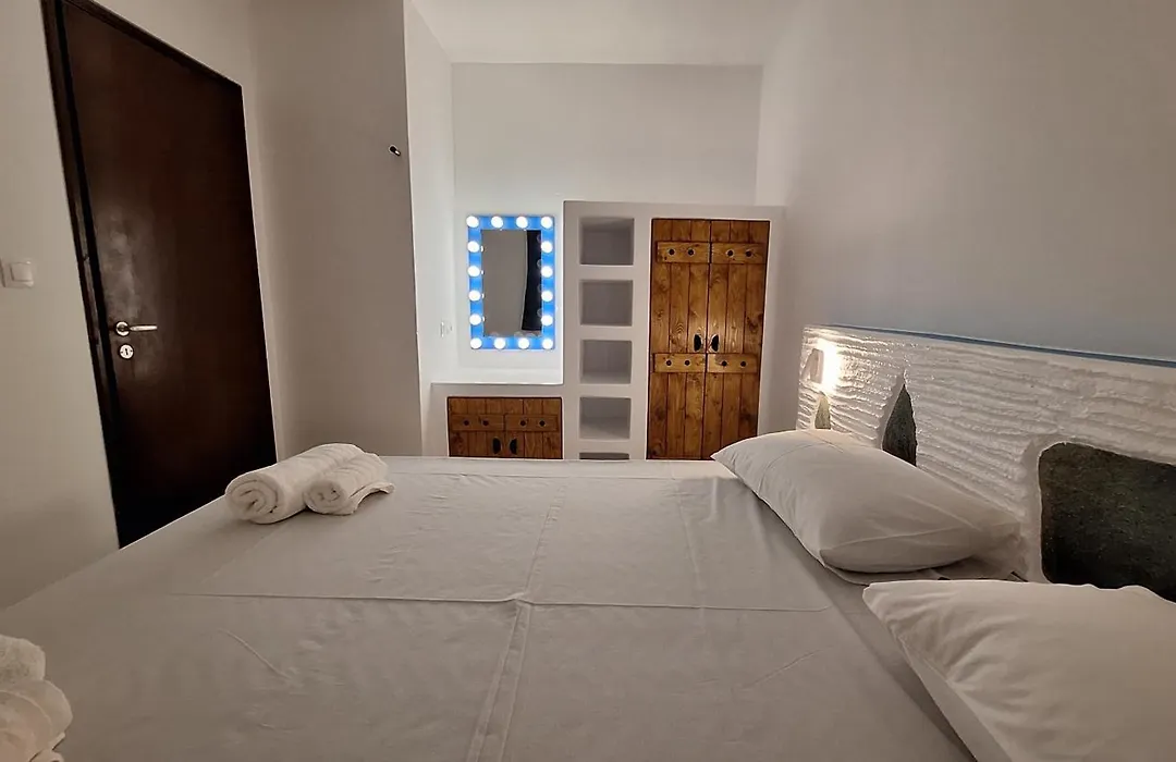 Chryssa Bungalows-1