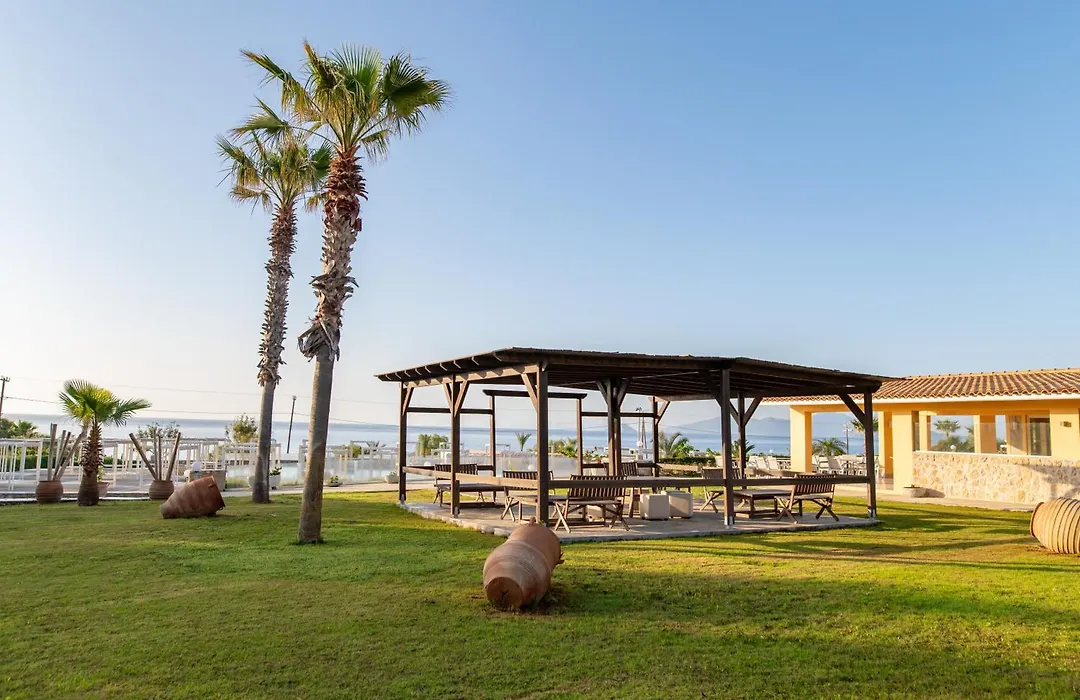 Grand Blue Beach Hotel-1