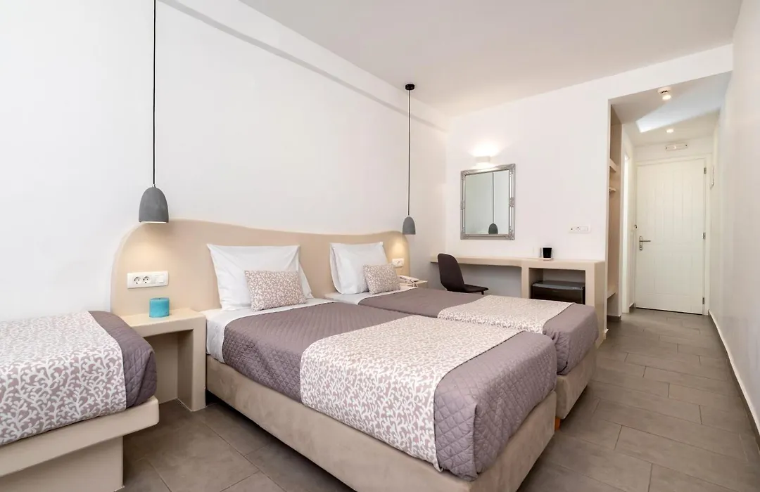 Alexandra Hotel-1