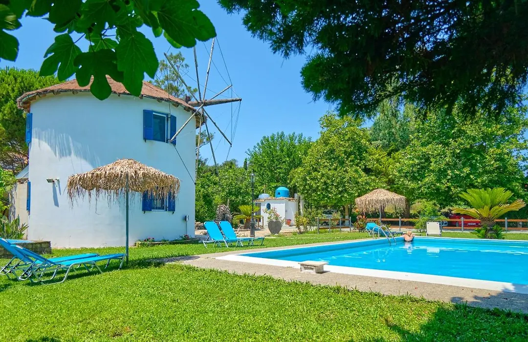 Villa Spyridoula Studios On The Beach-1